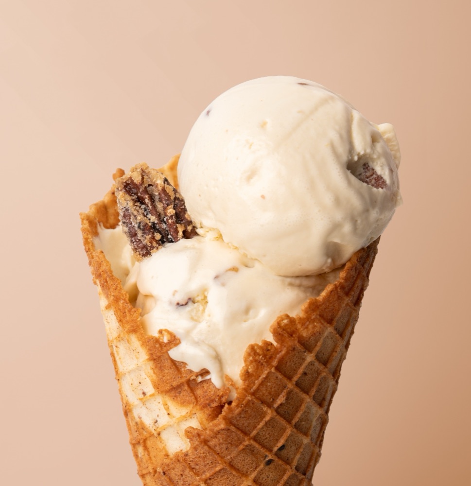 Vanilla scoop loaded with cookie chunks